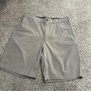 Men’s grand slam golf khaki shorts 32